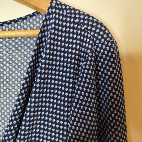 Ann Taylor Faux Wrap Top Geometric Stretch Surplice - Picture 5 of 8